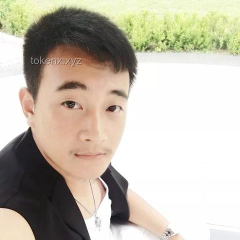 中山漫展奇遇记：二次元世界的梦幻穿梭✨